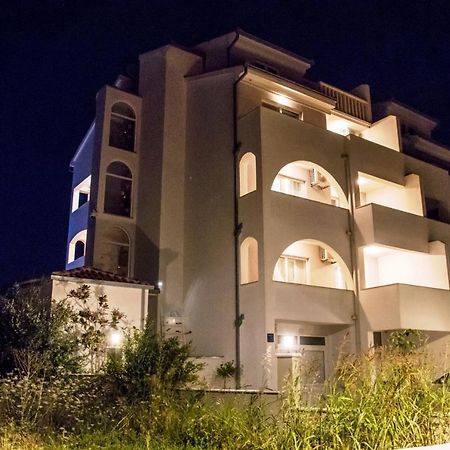 Villa Apartments Katja Trogir Exterior foto